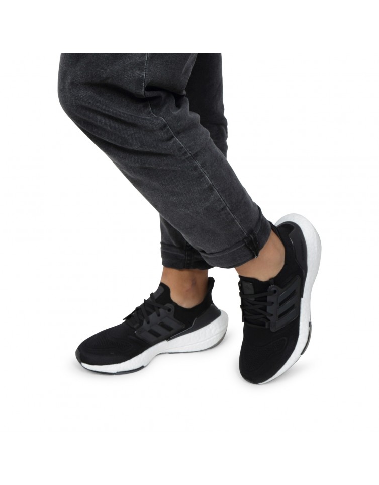 ULTRABOOST 22 J-GX9783