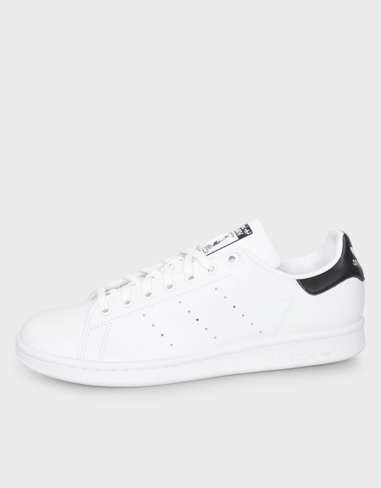 STAN SMITH