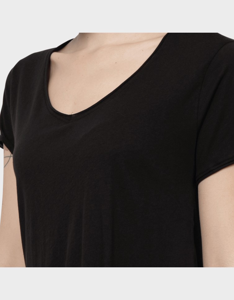 V-NECK TEE-FBL007-100-04