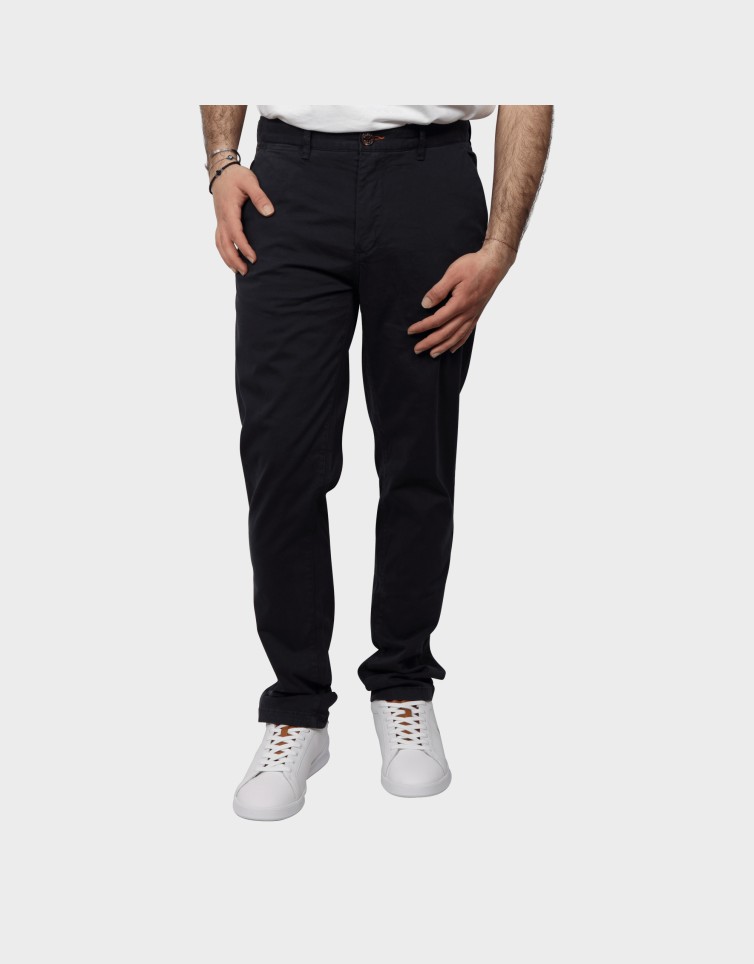 ESSENTIAL COMFORT CHINO
