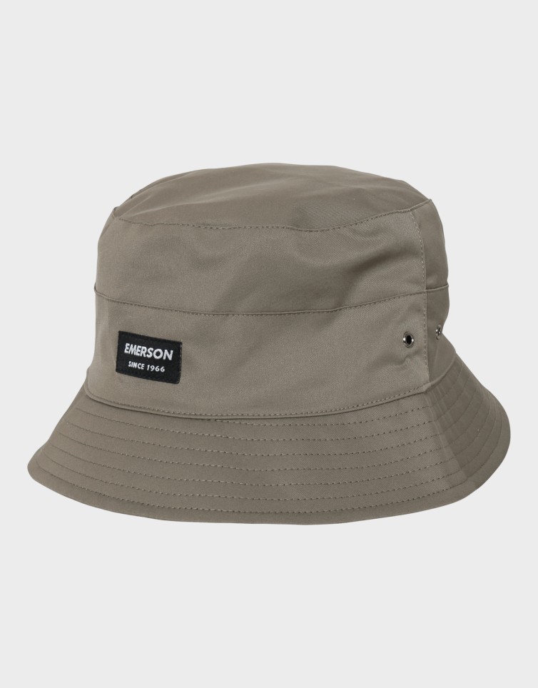 BUCKET HAT