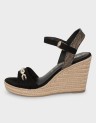 PLATFORM SANDAL