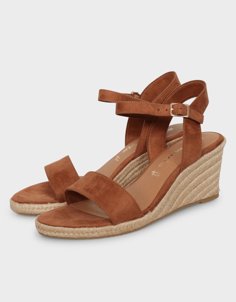 WEDGE PLATFORM SANDAL