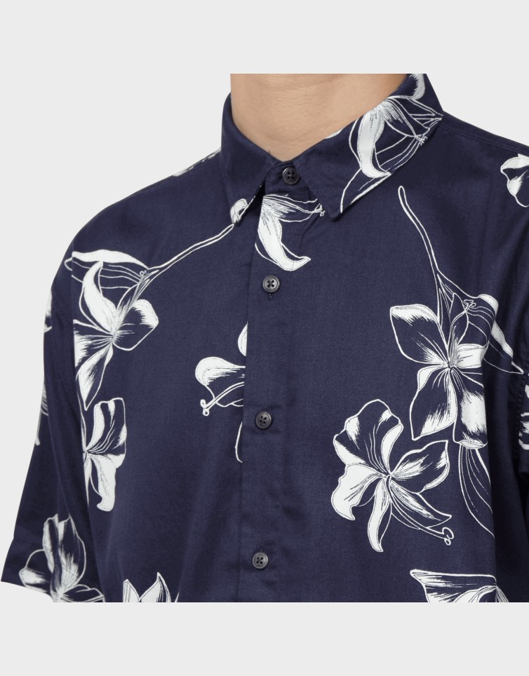 VINTAGE HAWAIIAN SHIRT