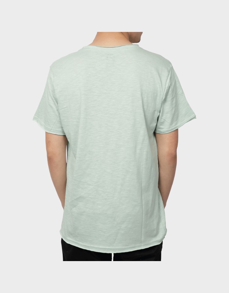 CLASSIC TEE