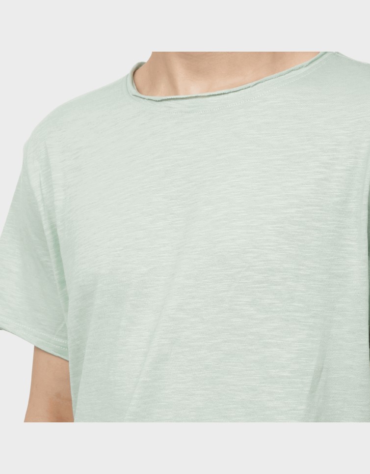 CLASSIC TEE