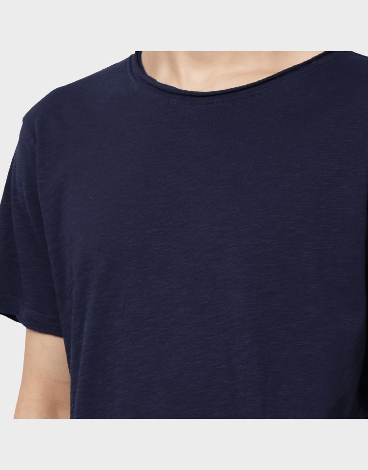 CLASSIC TEE
