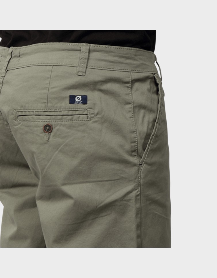 CHINO SHORTS