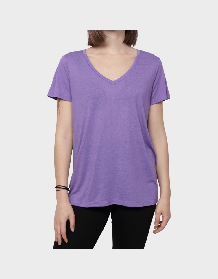 FEMME V-NECK TEE