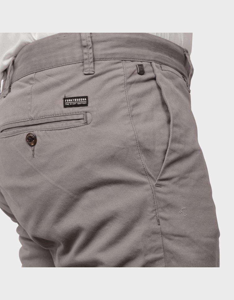 ESSENTIAL COMFORT CHINO
