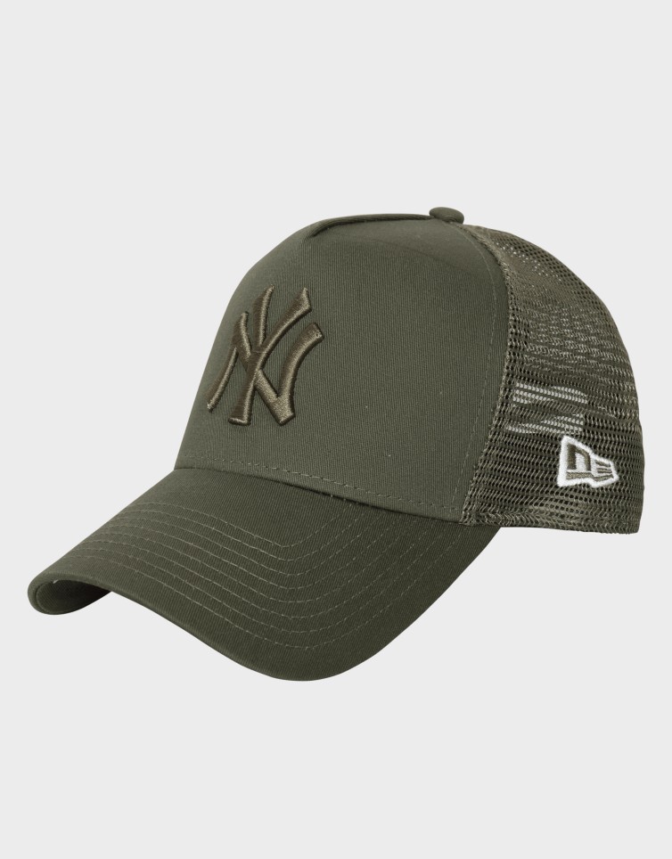 TM TRUCKER NY YANKEES