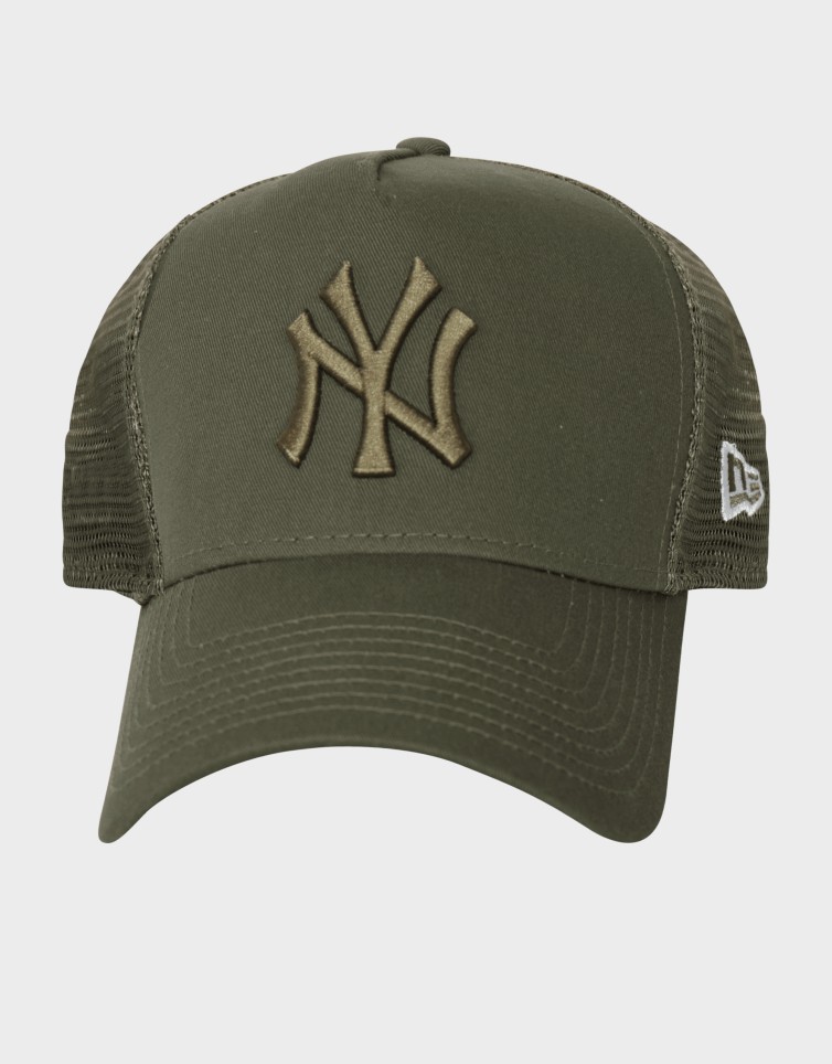 TM TRUCKER NY YANKEES
