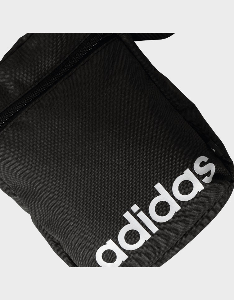 ESSENTIALS ORGANIZER