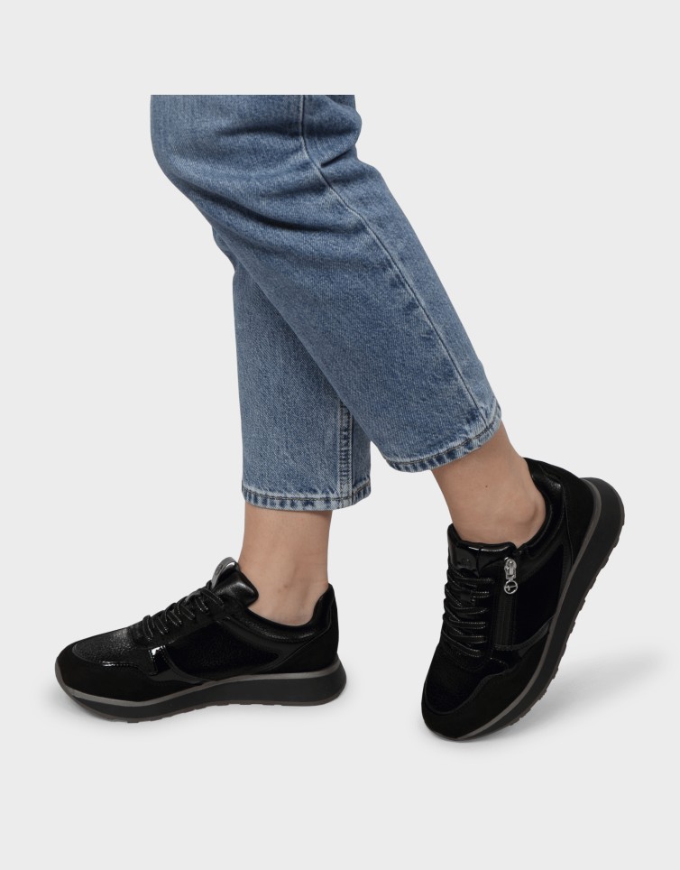 TAJA SNEAKERS