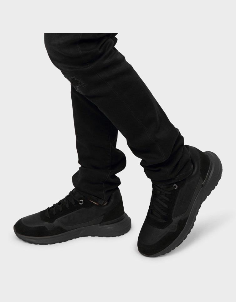 CHUNK SNEAKERS