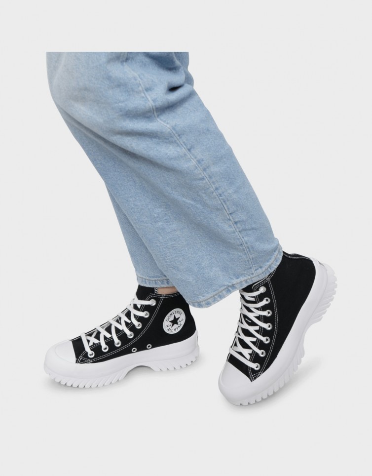 CHUCK TAYLOR LUGGED 2.0