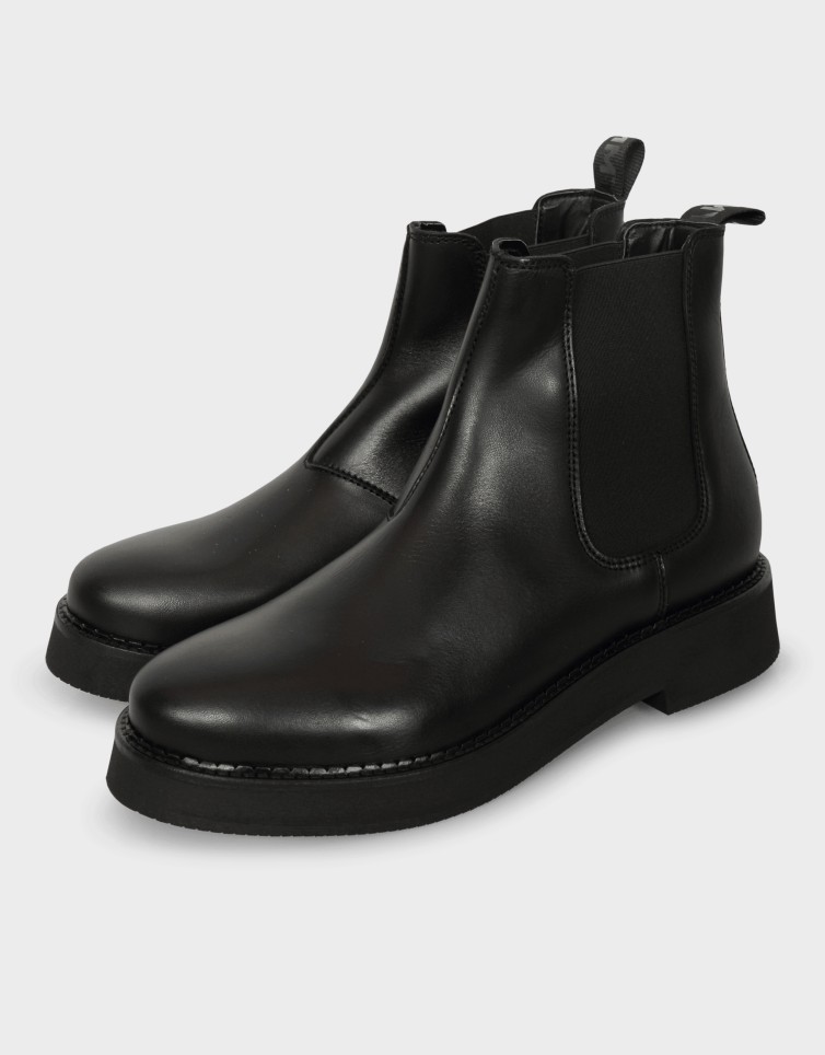 TJW CHELSEA FLAT BOOT
