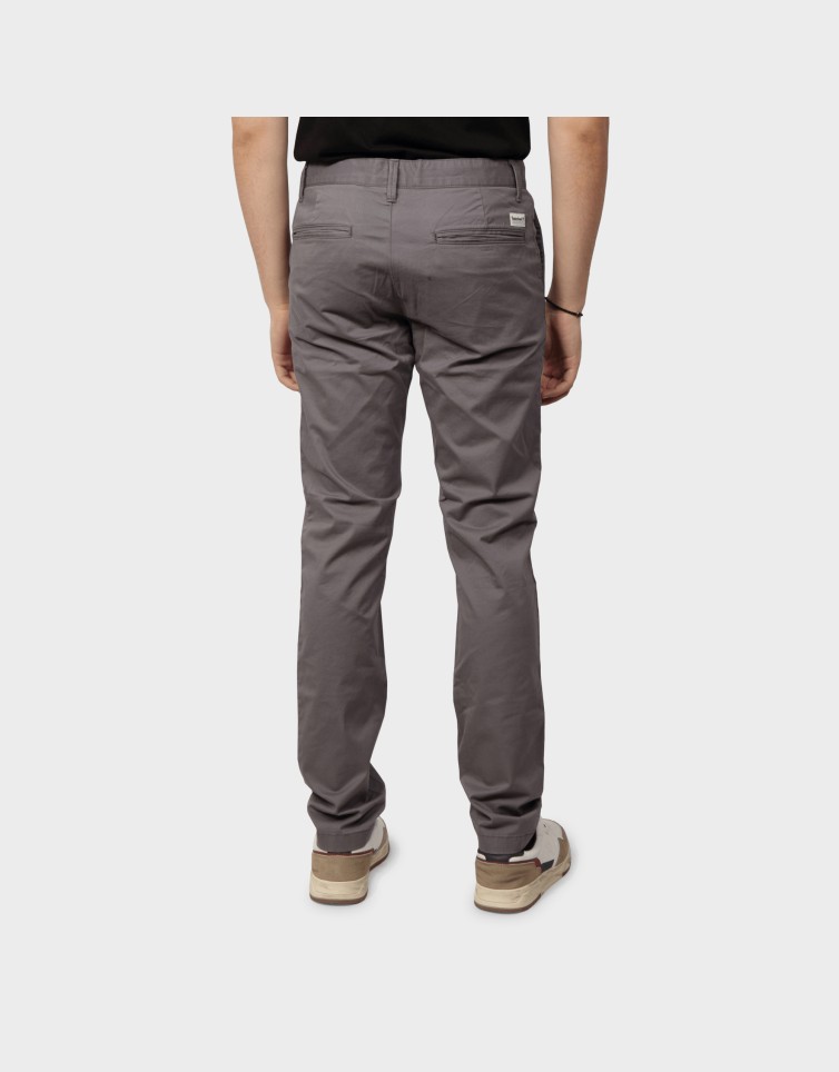 SARGENT LAKE SLIM CHINO