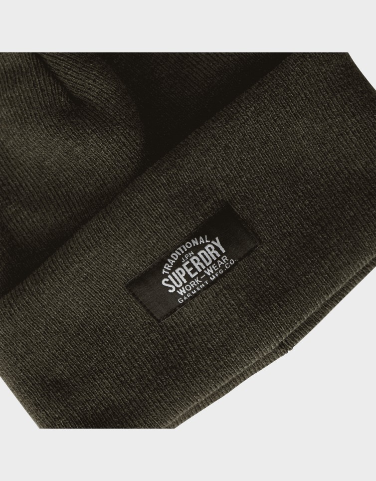 CLASSIC KNITTED BEANIE