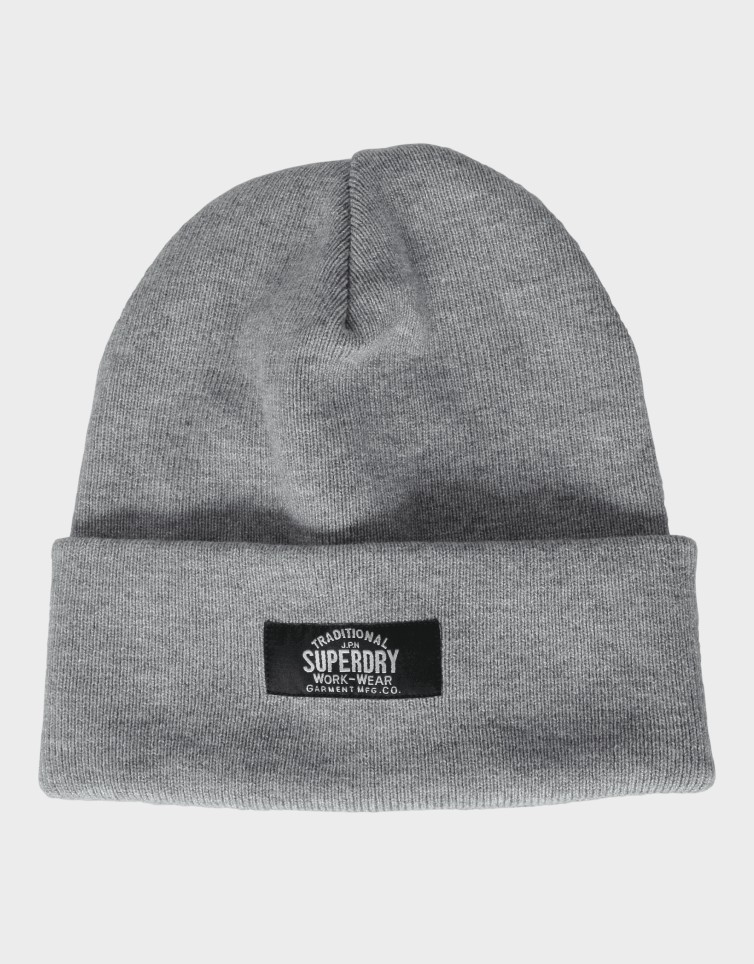 CLASSIC KNITTED BEANIE
