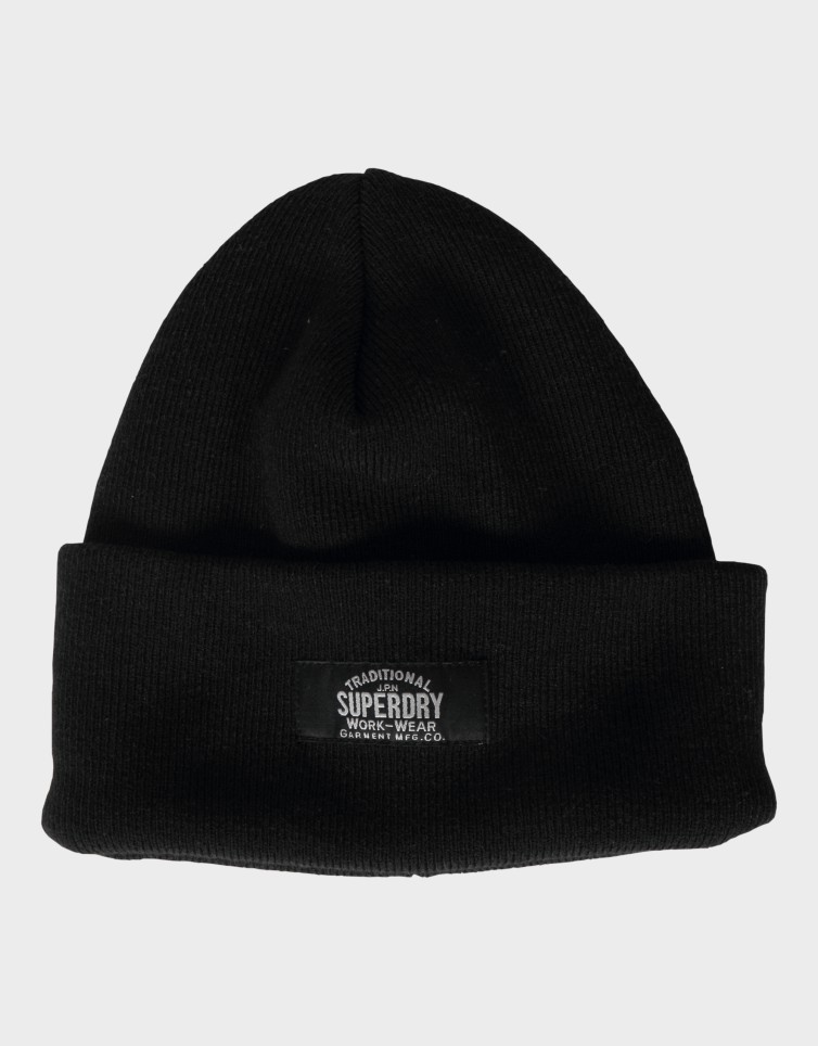 CLASSIC KNITTED BEANIE