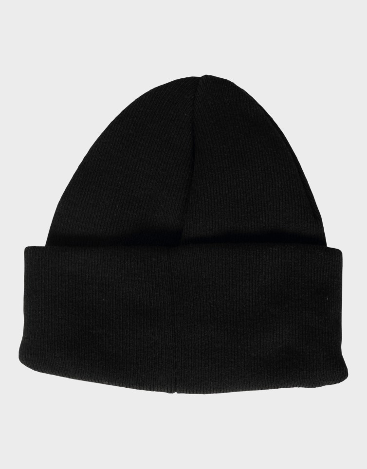 CLASSIC KNITTED BEANIE