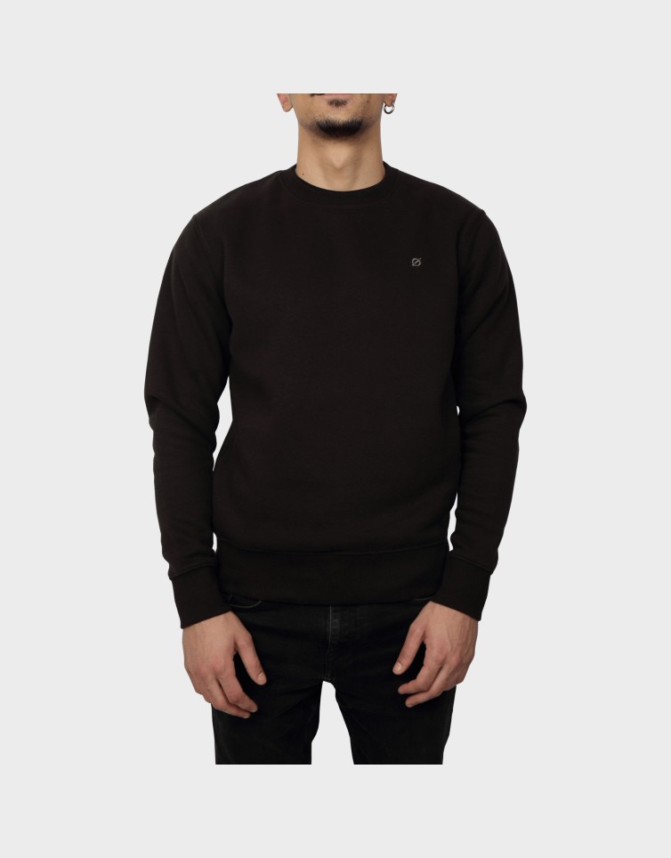 WARM CREWNECK SWEATER