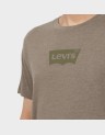 GRAPHIC CREWNECK TEE