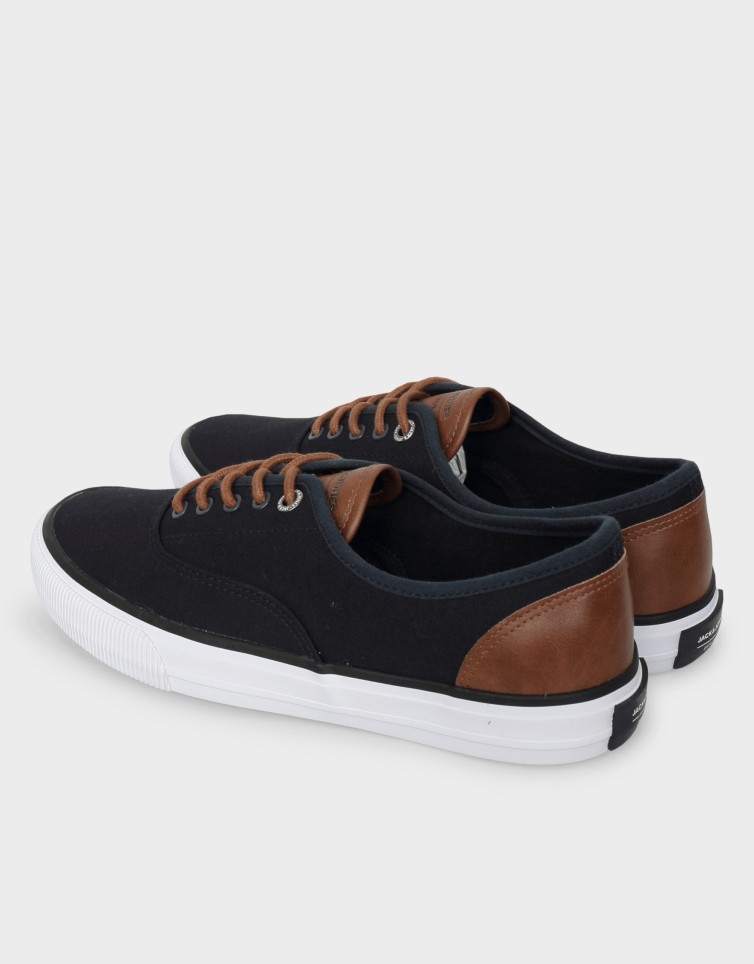 CURTIS CASUAL CANVAS