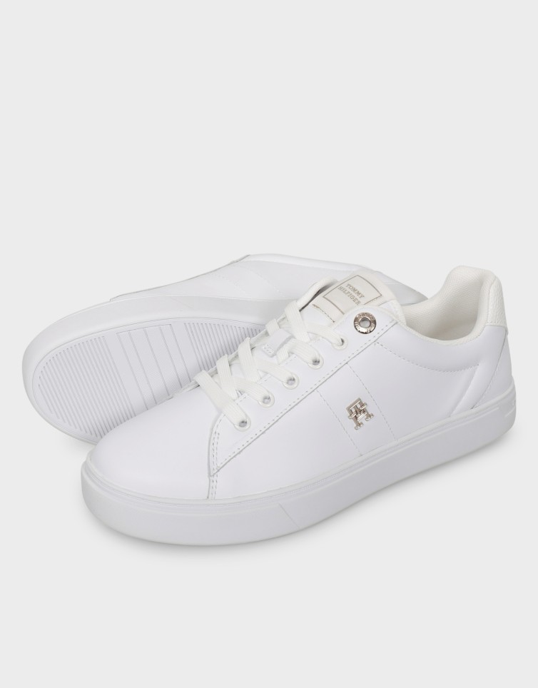 ESSENTIAL ELEVATED COURT SNEAKER
