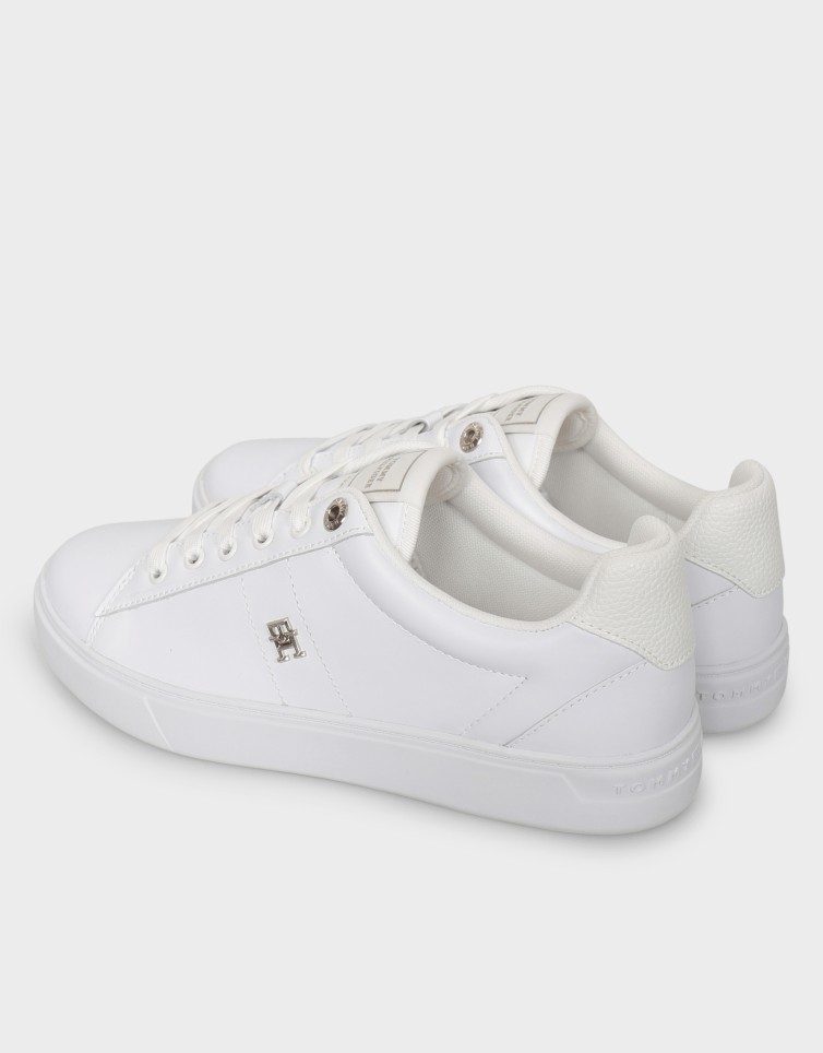ESSENTIAL ELEVATED COURT SNEAKER
