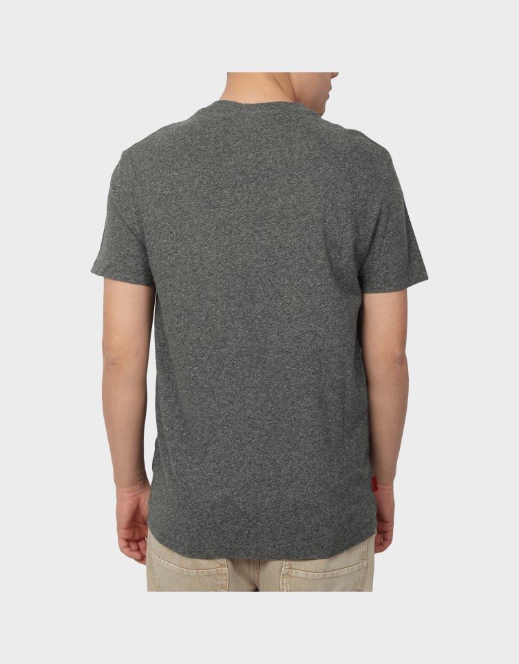 ESSENTIAL LOGO EMB TEE