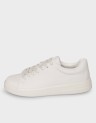 CASUAL SNEAKERS