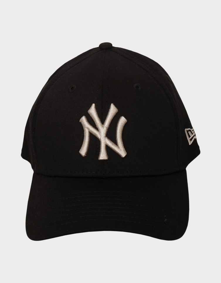 LEAGUE ESSENTIAL 39Τ NY YANKEES