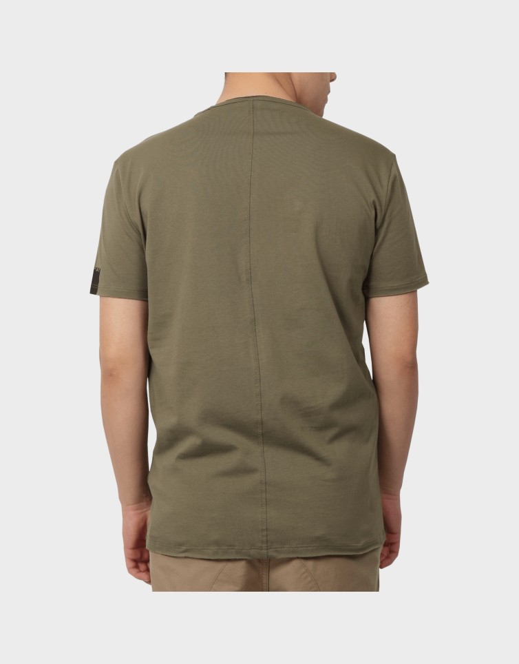 BASIC TEE