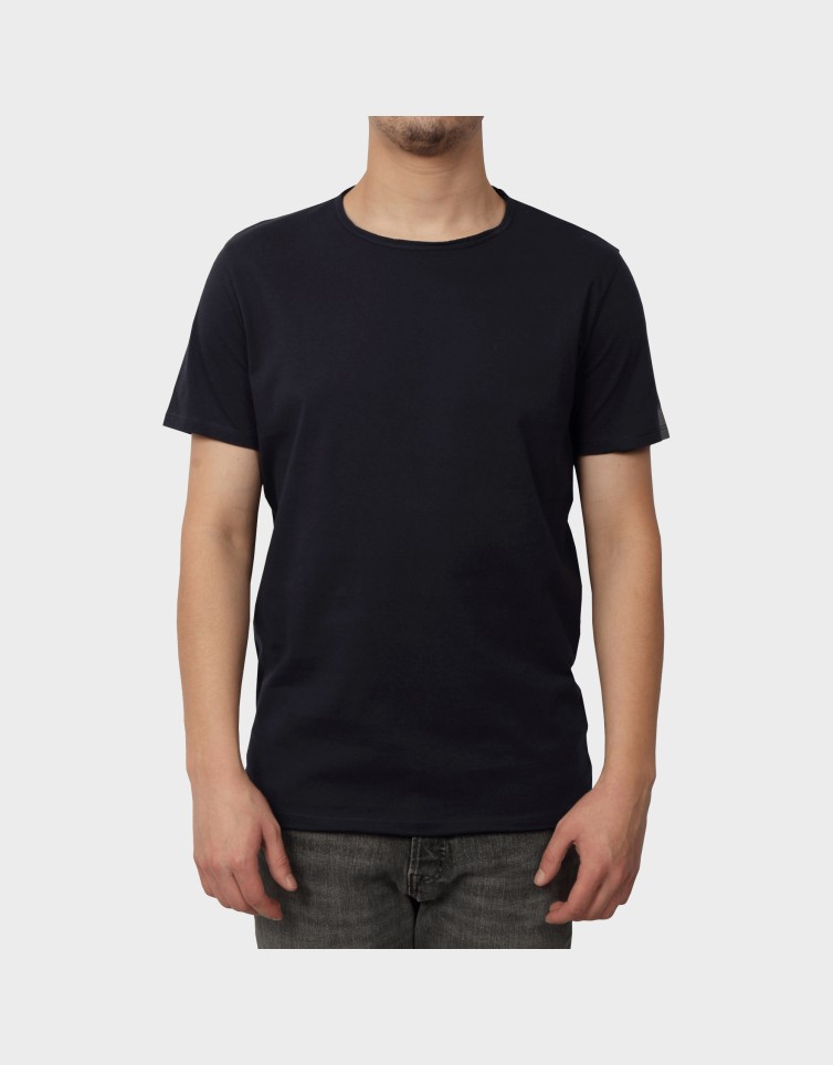 BASIC TEE