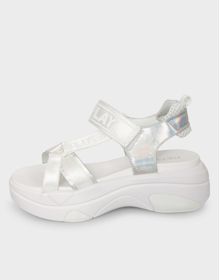 WELLOW FLATFORMS