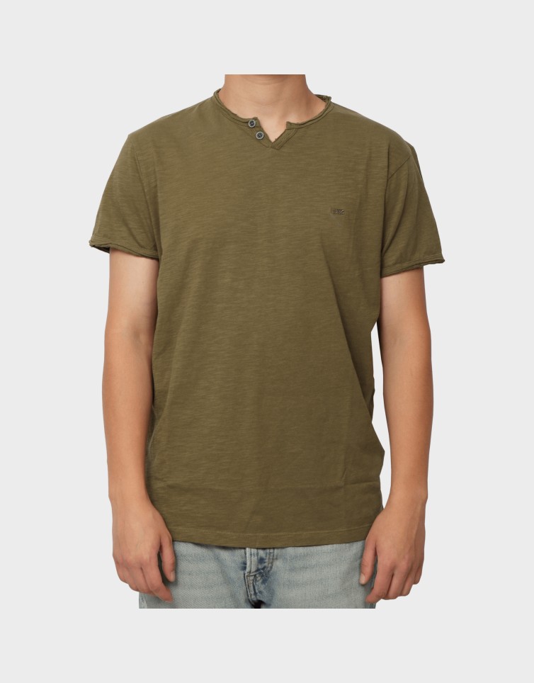 BASIC BUTTON T-SHIRT