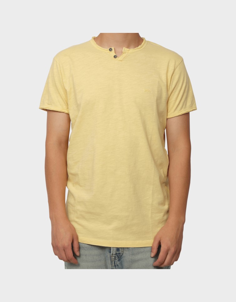 BASIC BUTTON T-SHIRT
