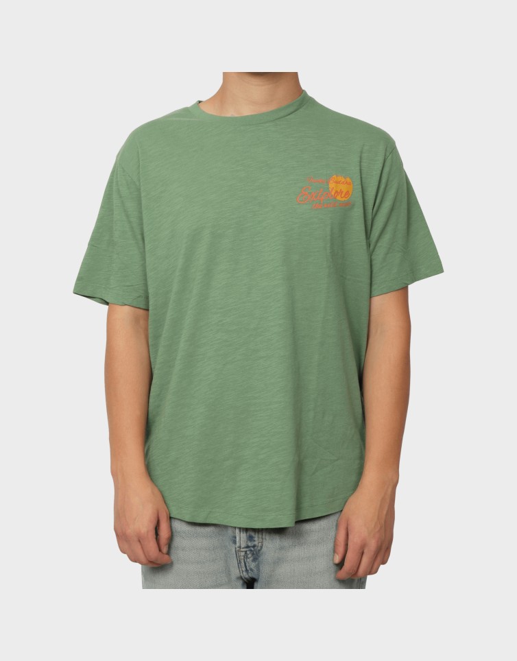 EXPLORE TEE
