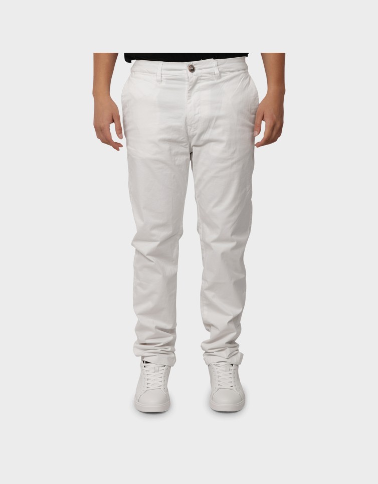 CHINO PANTS