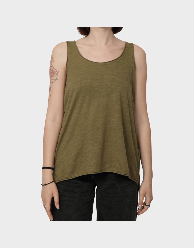SLEEVELESS TOP