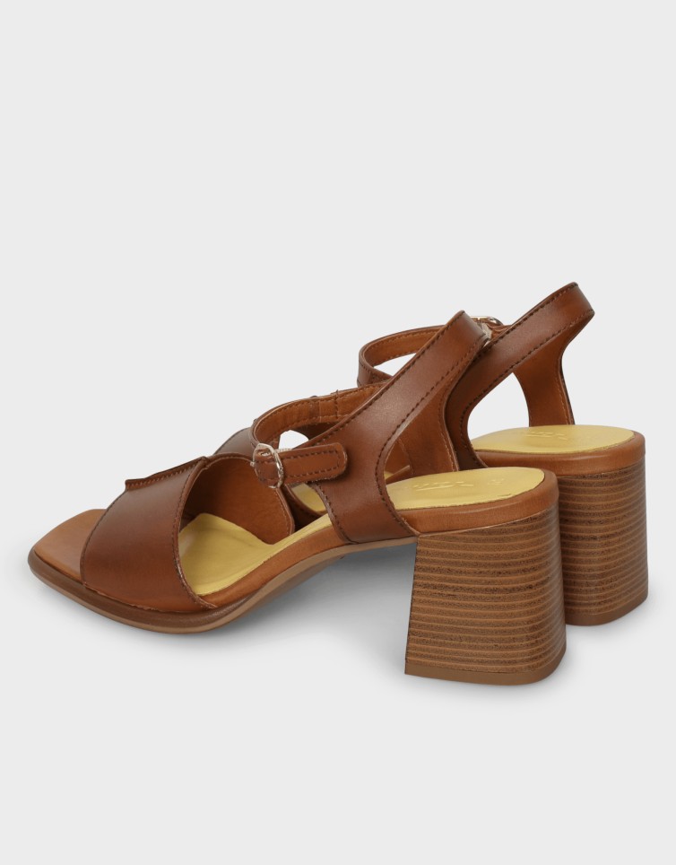 CLASSIC HEELED SANDALS