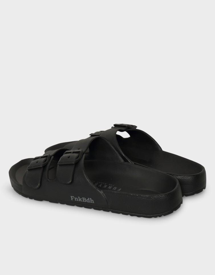 BUCKLE SANDALS