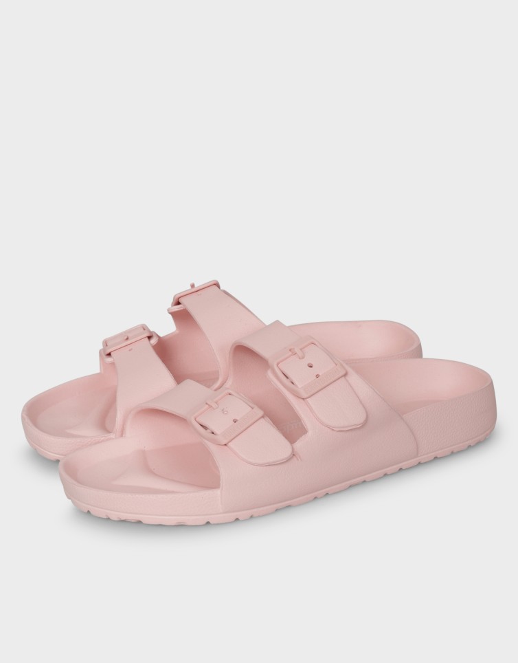 BUCKLE SANDALS
