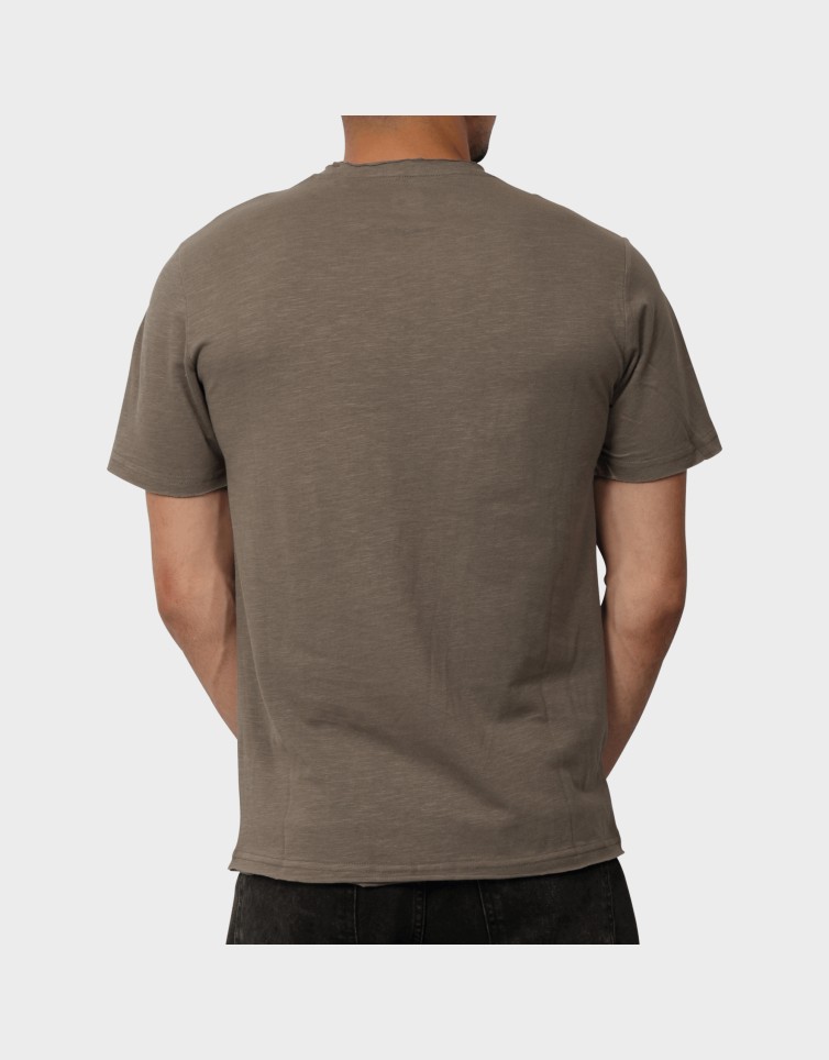 RAW NECK BASIC T-SHIRT