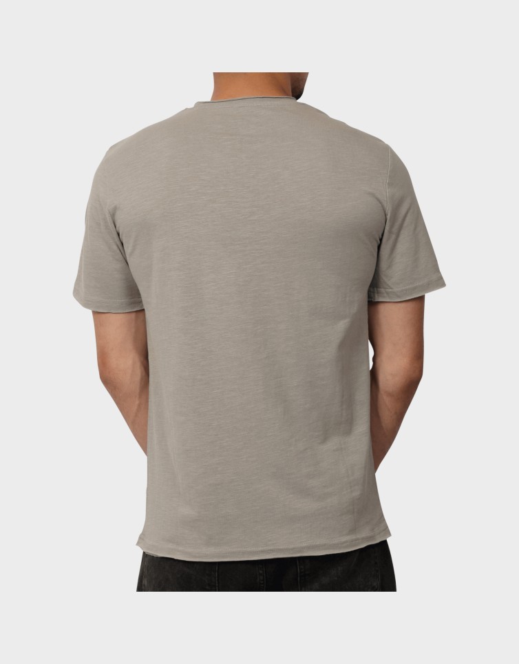 RAW NECK BASIC T-SHIRT