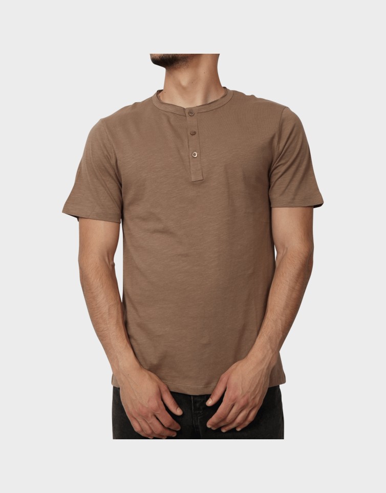 BUTTONS T-SHIRT