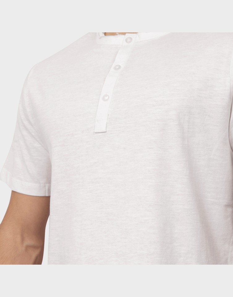 BUTTONS T-SHIRT