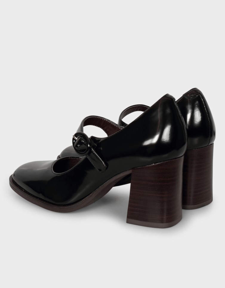 LINNY COURT PUMP